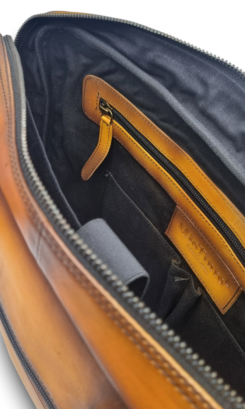 Laptoptas Firenze Girasole - Schermafbeelding 2025 05 28 162832 - FIR - Gir